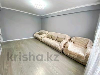 3-бөлмелі пәтер · 72.6 м² · 9/10 қабат, Карагайлы 30, бағасы: 27 млн 〒 в Семее