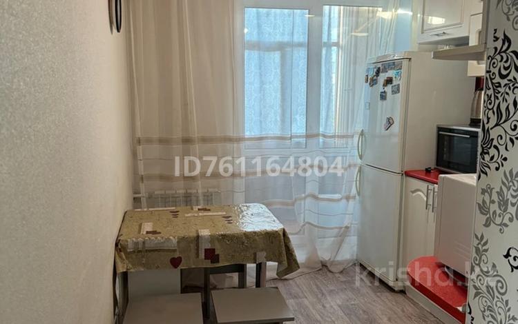 3-комнатная квартира · 63 м² · 5/5 этаж, мкр Юго-Восток 17 — Язева и Строителей за 21 млн ₸ в Караганде, Казыбек би р-н — фото 2