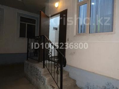 Отдельный дом · 2 комнаты · 43.3 м², Шәріпбай Сәкиев 33А за 80 000 〒 в Таразе