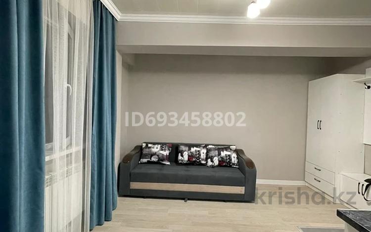 1-бөлмелі пәтер · 17 м² · 1/3 қабат, Ақбұлақ ш/а., Байконырова 74, бағасы: 145 000 ₸ в Алматы, Алатауский р-н — фото 94