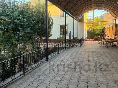 Отдельный дом · 5 комнат · 210 м² · 10 сот., мкр Улагат, Жетитобе 15 за 89 млн ₸ в Шымкенте, Енбекшинский р-н