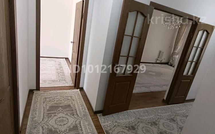 3-бөлмелі пәтер · 69 м² · 3/5 қабат, Левый берег — Возле Қайсар арена, бағасы: 23.5 млн ₸ в  — фото 2
