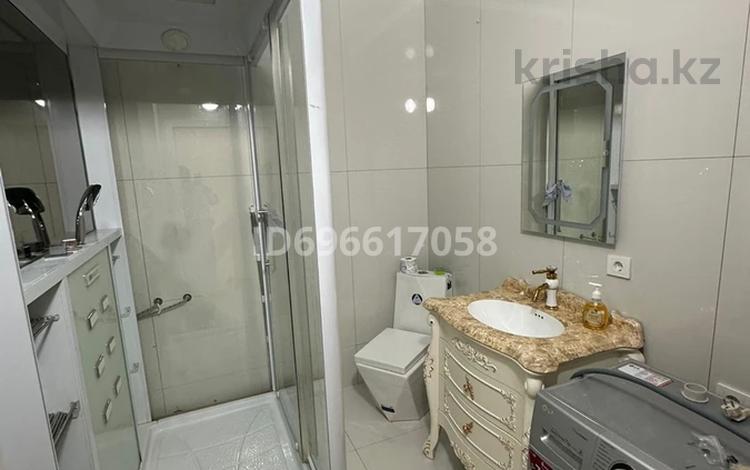 2-бөлмелі пәтер · 62 м² · 9/17 қабат, Навои 39 — Жандосова, бағасы: 400 000 ₸ в Алматы, Ауэзовский р-н — фото 4