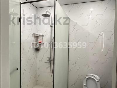 2-комнатная квартира · 80 м² · 3/5 этаж, мкр 4, Циолковского 1 — Целиковский за 200 000 ₸ в Уральске