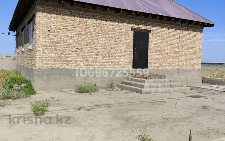 Отдельный дом · 5 комнат · 110 м² · 10 сот., Айдархан Турлыбай 47 — Находиться сзади малбазар за 27 млн 〒 в Шу — фото 2