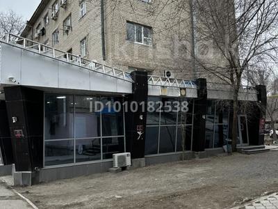 Еркін, кеңселер, дүкендер мен бутиктер, қоғамдық тамақтану орны, сұлулық салондары · 230.3 м², бағасы: 69.8 млн ₸ в Атырау