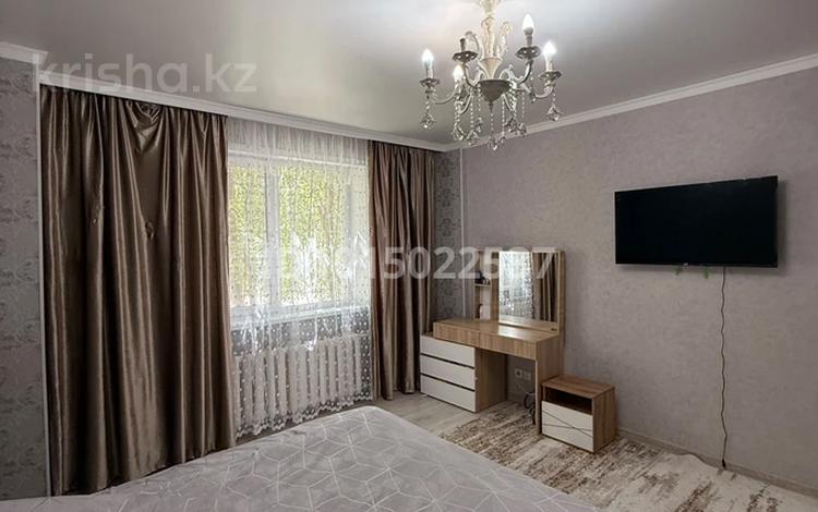 2-бөлмелі пәтер · 75 м² · 1/12 қабат, Кошкарбаева 40, бағасы: 42 млн ₸ в Астане, Алматы р-н — фото 2