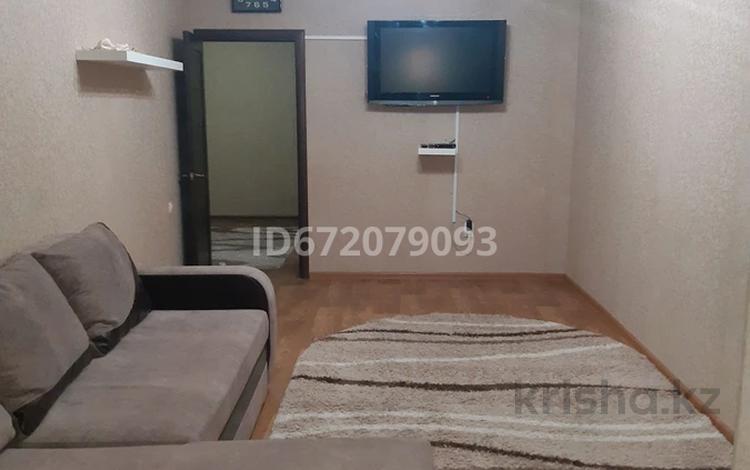 2-комнатная квартира · 53 м² · 1/5 этаж, мкр Центральный, Азаттык 49А — Азаттык за 10 000 ₸ в Атырау — фото 6