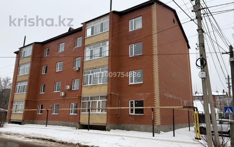 1-комнатная квартира · 50.5 м² · 1/4 этаж, К. Жумагалиева 31 — Кикельбаева/Жумагалиева за 18.7 млн ₸ в Уральске — фото 2