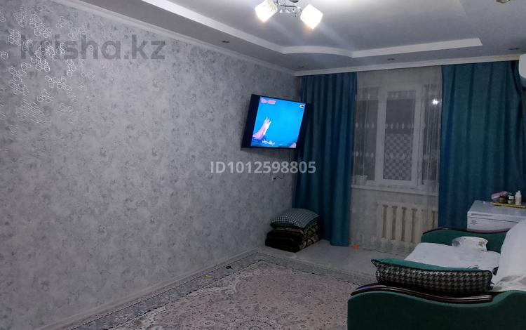 2-бөлмелі пәтер · 43.3 м² · 1/5 қабат, мкр Жайлау 1 — Нурила баня, бағасы: 17 млн ₸ в Таразе — фото 2