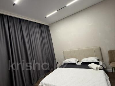 1-бөлмелі пәтер · 90 м² · 13/13 қабат, 16-й мкр 84, бағасы: 13 000 〒 в Актау