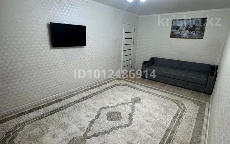 3-комнатная квартира · 62 м² · 2/5 этаж, Абая 80 за 15.9 млн ₸ в Темиртау — фото 2