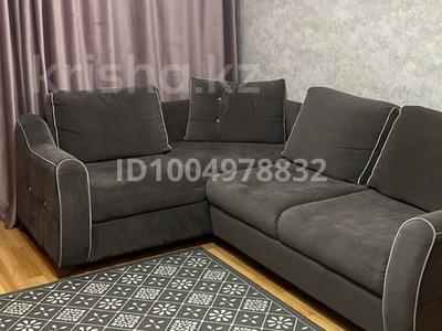 2-комнатная квартира · 55 м² · 5/9 этаж, Ибраева 152 — Пр. Шакерима за 250 000 〒 в Семее, Красный Кордон