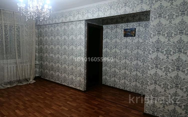 3-комнатная квартира · 58.2 м² · 3/4 этаж, Пр . Н.Назарбаева за 19.7 млн ₸ в Усть-Каменогорске — фото 2