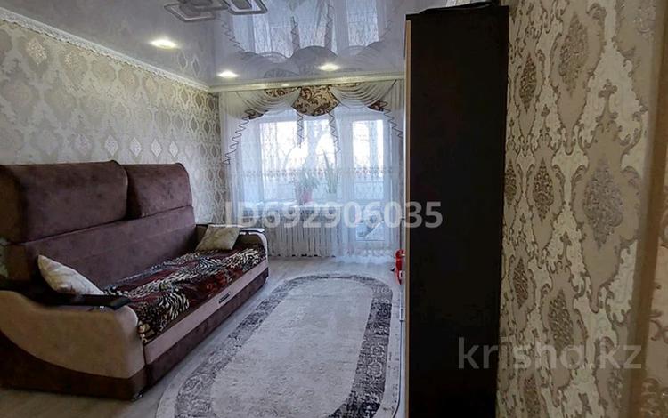 3-комнатная квартира, 57 м², 3/5 этаж, Алтынсарина за 21.2 млн 〒 в Костанае — фото 13