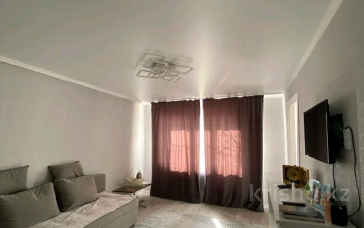 3-бөлмелі пәтер · 60 м² · 1/5 қабат, Энергетиков 46 Г, бағасы: 16.5 млн ₸ в Экибастузе — фото 2