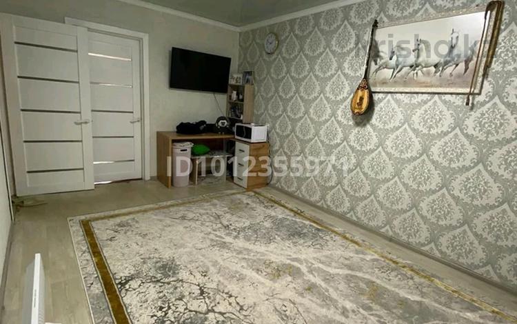2-бөлмелі пәтер · 48 м² · 1/1 қабат, 16-шы ш.а., бағасы: 130 000 ₸ в Караганде — фото 2