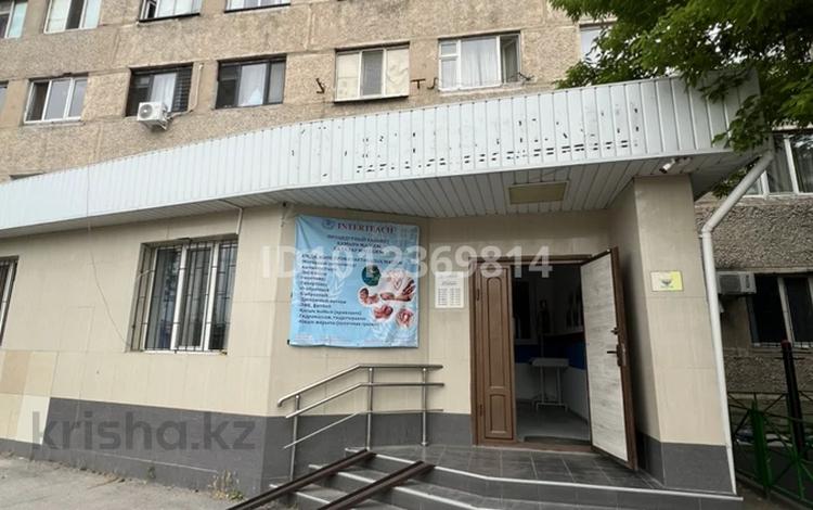 Свободное назначение, офисы, салоны красоты, медцентры и аптеки, образование · 30 м² за 90 000 ₸ в Шымкенте, Енбекшинский р-н — фото 2