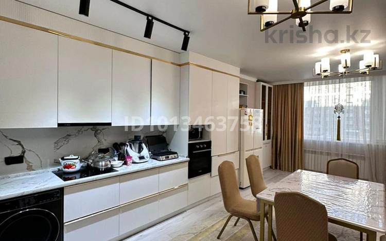 3-комнатная квартира · 84 м² · 4/11 этаж, Сыганак 32 — Хан шатыр, зеленый квартал за 52 млн ₸ в Астане, Нура р-н — фото 2