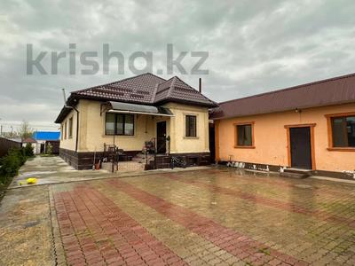 Отдельный дом · 5 комнат · 176.7 м² · 7.5 сот., Еркин 3/1 — Момышулы за 50 млн ₸ в Талдыкоргане