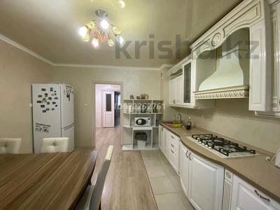 3-бөлмелі пәтер · 151 м² · 2/5 қабат, Сары-Арка — Сатпаева, бағасы: 375 000 ₸ в Атырау