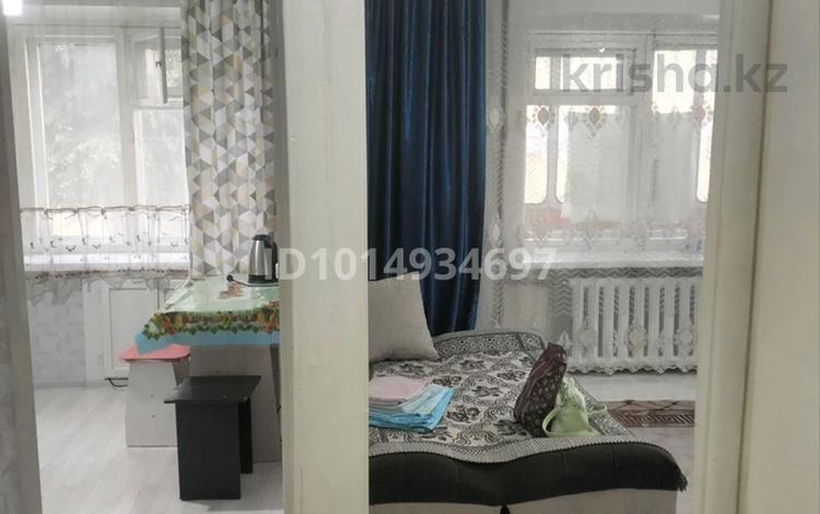1-комнатная квартира · 40 м² · 2/5 этаж, Шакарим за 10 000 ₸ в Усть-Каменогорске — фото 2