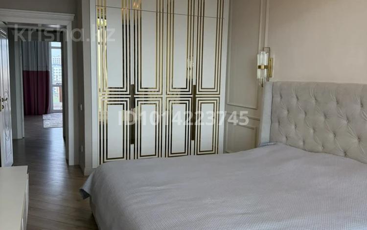 3-бөлмелі пәтер · 80 м² · 9/12 қабат, Шамши Калдаяков 40, бағасы: 60 млн ₸ в Астане, Сарайшык р-н — фото 2