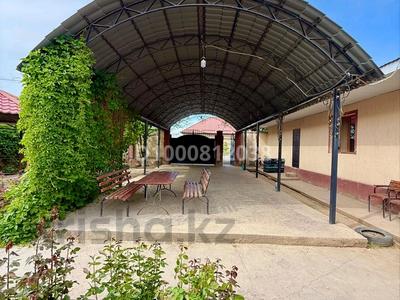 Үйдің бір бөлігі · 5 бөлме · 170 м² · 8 жүзд., мкр Самал-3 26 — Мечты, бағасы: 42 млн ₸ в Шымкенте, Абайский р-н