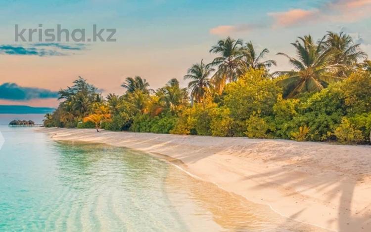 4-бөлмелі пәтер · 220 м² · 4/6 қабат, БАНГ ТАО 534, бағасы: 496.5 млн 〒 в Пхукете — фото 4