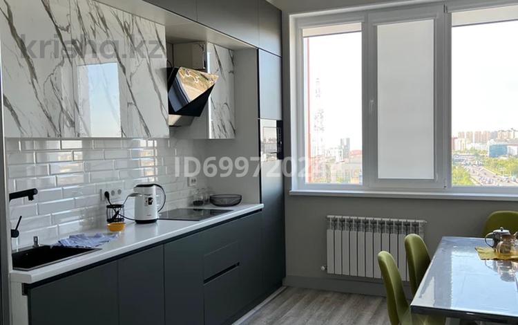 2-комнатная квартира · 78 м² · 10/14 этаж, 14-й мкр №84 участок за 35 млн ₸ в Актау — фото 2