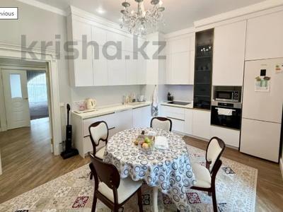 4-комнатная квартира · 145 м² · 4/8 этаж, Шамши Калдаякова 4 за 148 млн ₸ в Астане, Сарайшык р-н
