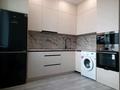 3-бөлмелі пәтер · 90 м² · 2/5 қабат, мкр Юго-Восток, Муканова, бағасы: 43 млн ₸ в Караганде, Казыбек би р-н — фото 2