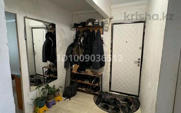 4-бөлмелі пәтер · 52 м² · 5/5 қабат, Махамбет 51 — Остановка Байтерек, бағасы: 8 млн ₸ в Кульсары — фото 2