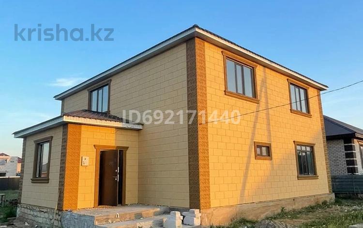 Отдельный дом • 4 комнаты • 220 м² • 12 сот., Наурызбай батыр 24 за 40 млн 〒 в Актобе, СК Акжар-Плюс — фото 2