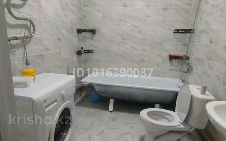 1-бөлмелі пәтер · 50 м² · 2/7 қабат, Шымкент тас жолы, Каскад 10/8, бағасы: 170 000 ₸ в Туркестане — фото 2