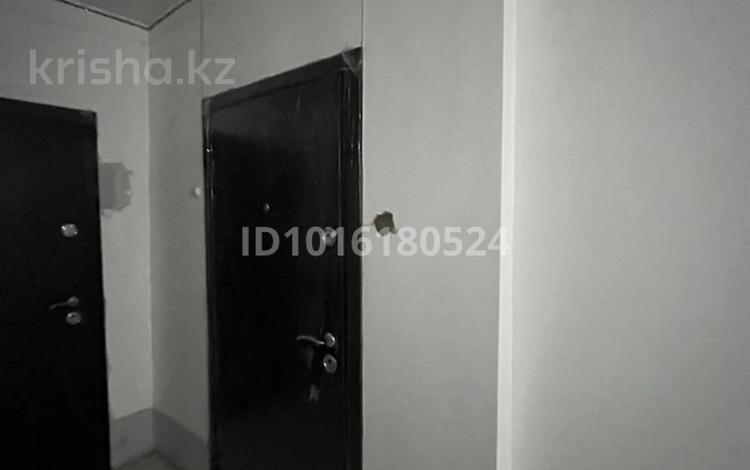 1-комнатная квартира · 37 м² · 6/16 этаж, мкр Юго-Восток, ул Б.Момышулы 28 за 150 000 ₸ в Караганде, Казыбек би р-н — фото 2