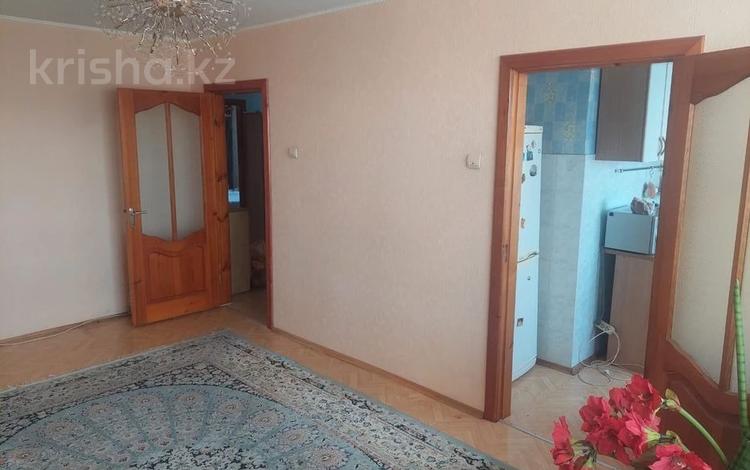 3-комнатная квартира · 62 м² · 4/5 этаж, Абая за 170 000 ₸ в Петропавловске — фото 2