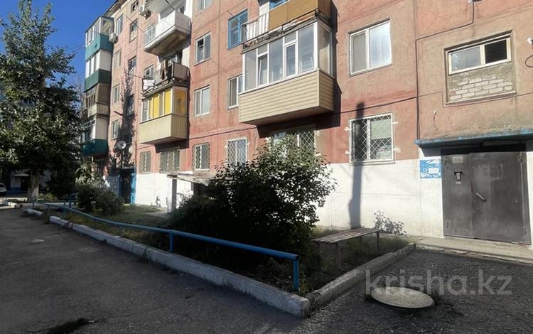 1-бөлмелі пәтер · 32 м² · 1/5 қабат, 14 микрорайон, бағасы: ~ 10.9 млн ₸ в Семее — фото 2
