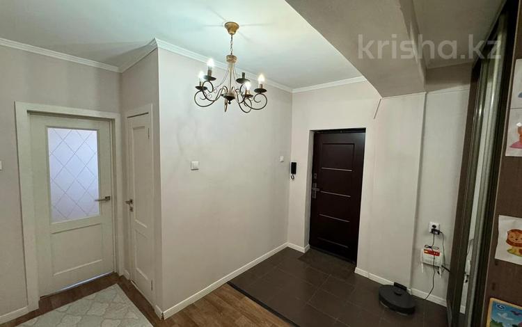 3-комнатная квартира · 71.1 м² · 8/9 этаж, мкр Аксай-3Б 2 — ЛУЧШАЯ ЦЕНА!!! за 43.3 млн 〒 в Алматы, Ауэзовский р-н — фото 4