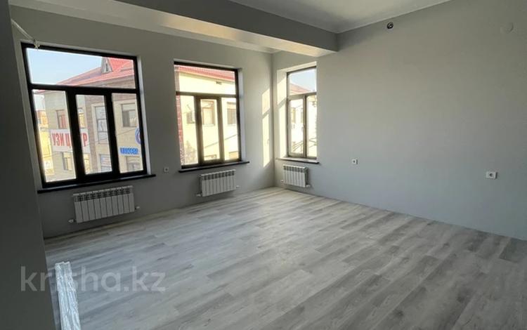 2-бөлмелі пәтер · 56 м² · 3/5 қабат, Мадели Кожа 162, бағасы: 200 000 ₸ в Шымкенте, Енбекшинский р-н — фото 2