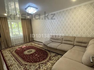 3-бөлмелі пәтер · 70 м² · 1/5 қабат, Қонаев ш/а. 9, бағасы: 25 млн ₸ в Уральске, мкр Кунаева