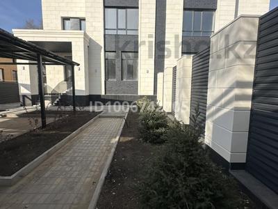 Часть дома · 7 комнат · 240 м² · 6 сот., мкр Михайловка , Ботаническая 52 — Газалиева Ботаническая за 210 млн 〒 в Караганде, Казыбек би р-н