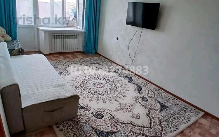 1-бөлмелі пәтер · 32 м² · 4/5 қабат, ул. Уалиханова 19А, бағасы: 4.5 млн ₸ в Алге — фото 2