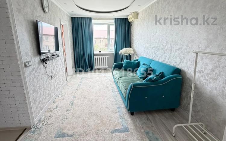 2-комнатная квартира · 50 м² · 5/5 этаж, Азаттык 46а за 170 000 ₸ в Атырау — фото 2