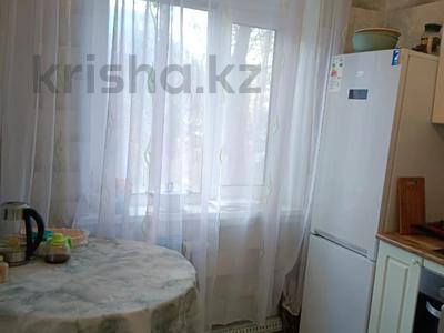 1-комнатная квартира · 30 м² · 2/5 этаж, Бауржана Момышулы 31 за 8 млн 〒 в Экибастузе