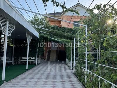 Отдельный дом · 10 комнат · 432 м² · 8 сот., Желтоқсан 94 за 200 млн ₸ в 