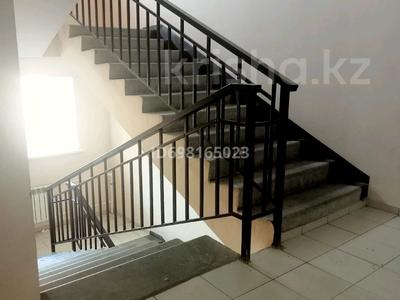 1-комнатная квартира · 34.6 м² · 4/9 этаж, мкр Болашак — Рядом с магазином Сапа за 14.5 млн 〒 в Актобе