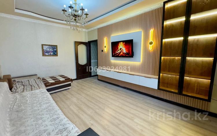 2-бөлмелі пәтер · 65 м² · 9/9 қабат, Розыбакиева 103, бағасы: 18 000 ₸ в Алматы, Бостандыкский р-н — фото 14
