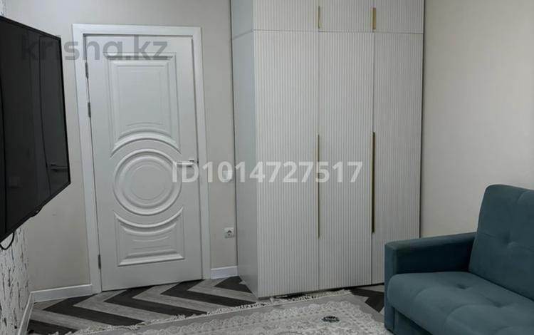 3 комнаты · 8 м², мкр. Алтын орда, Мангилик Ел 21 за 75 000 ₸ в Актобе — фото 2