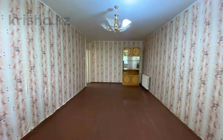 2-комнатная квартира · 43 м² · 2/5 этаж, Абая — 1 мкр за 6.9 млн ₸ в Темиртау — фото 2